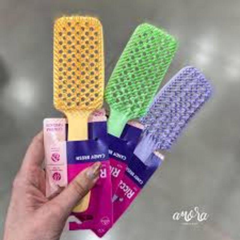 ESCOVA RICCA FLEX CANDY DISPLAY